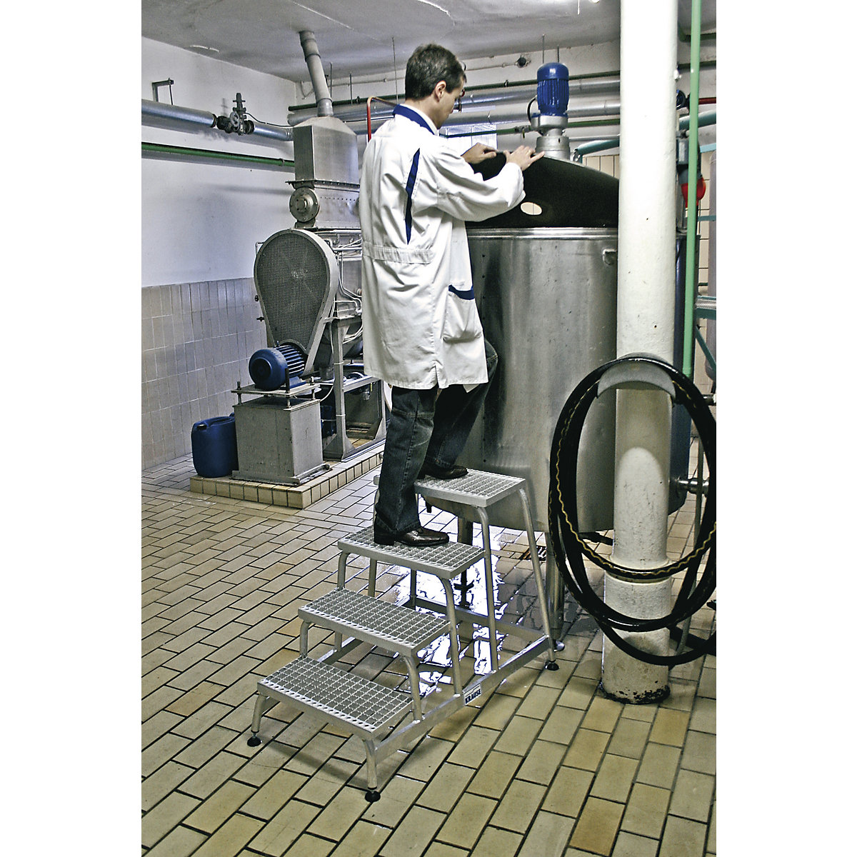 Escadote para montagens STABILO (Imagem do produto 10)-9