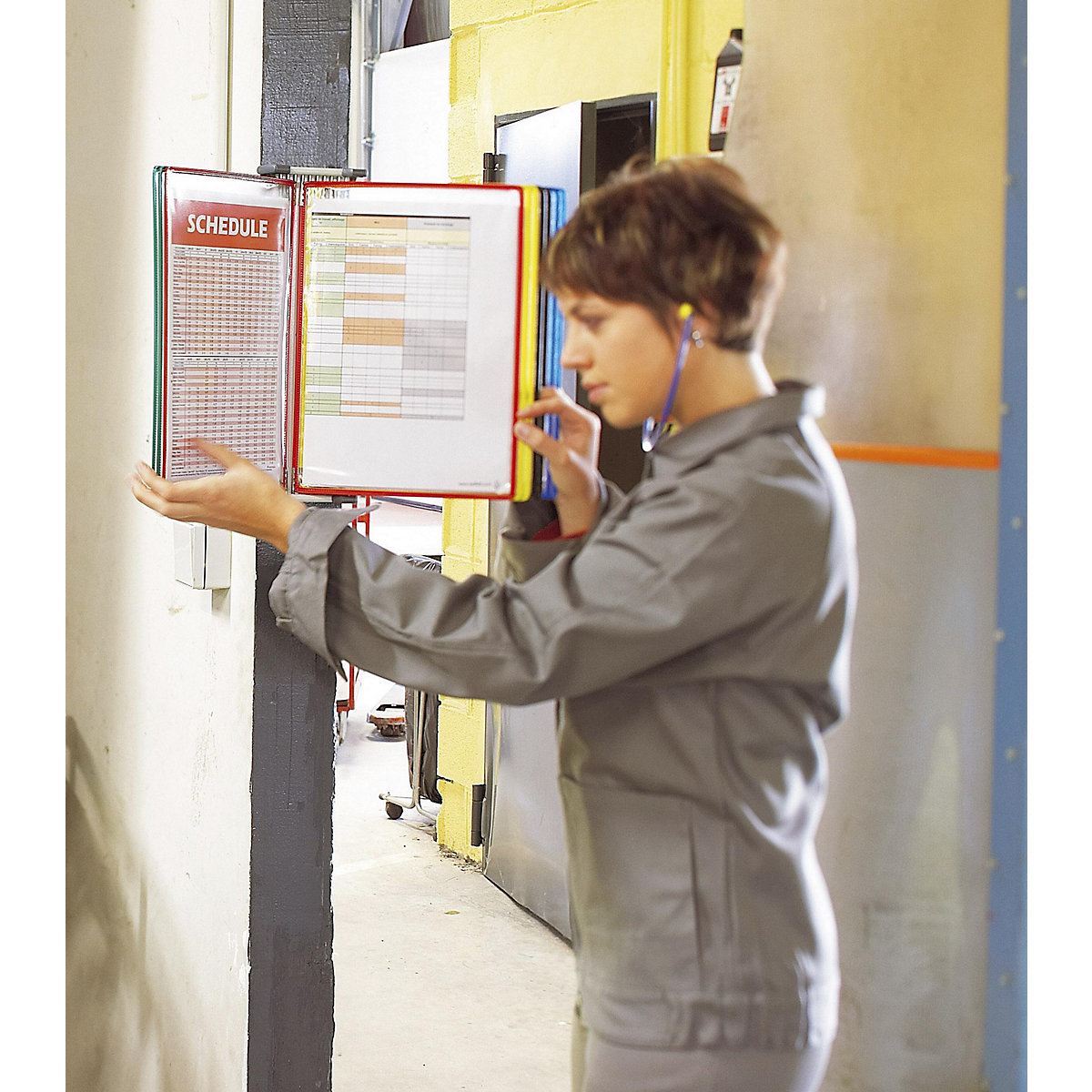 Suporte de parede com quadros transparentes – Tarifold (Imagem do produto 4)-3