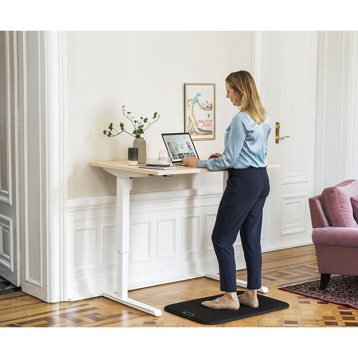 Secretária Venla, regulação elétrica da altura – eurokraft basic (Imagem do produto 2)-1