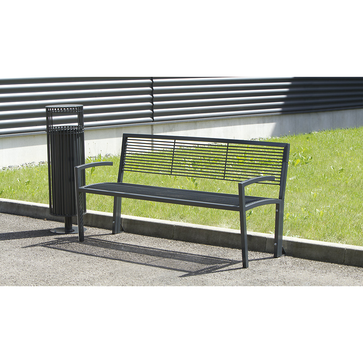 Metal bench (Product illustration 2)