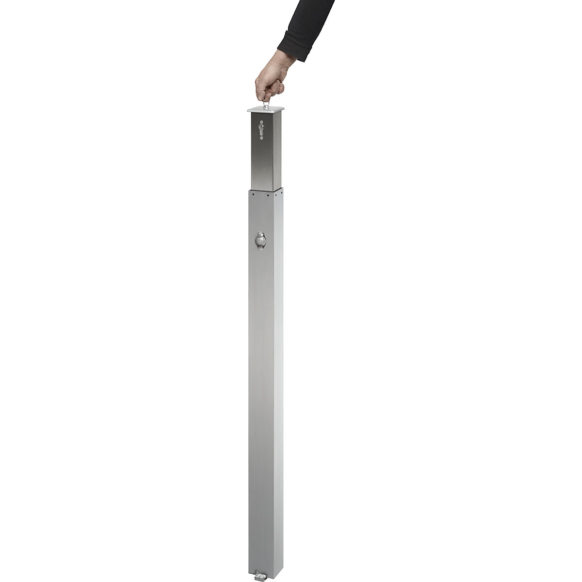 Stainless steel barrier post (Product illustration 2)-1