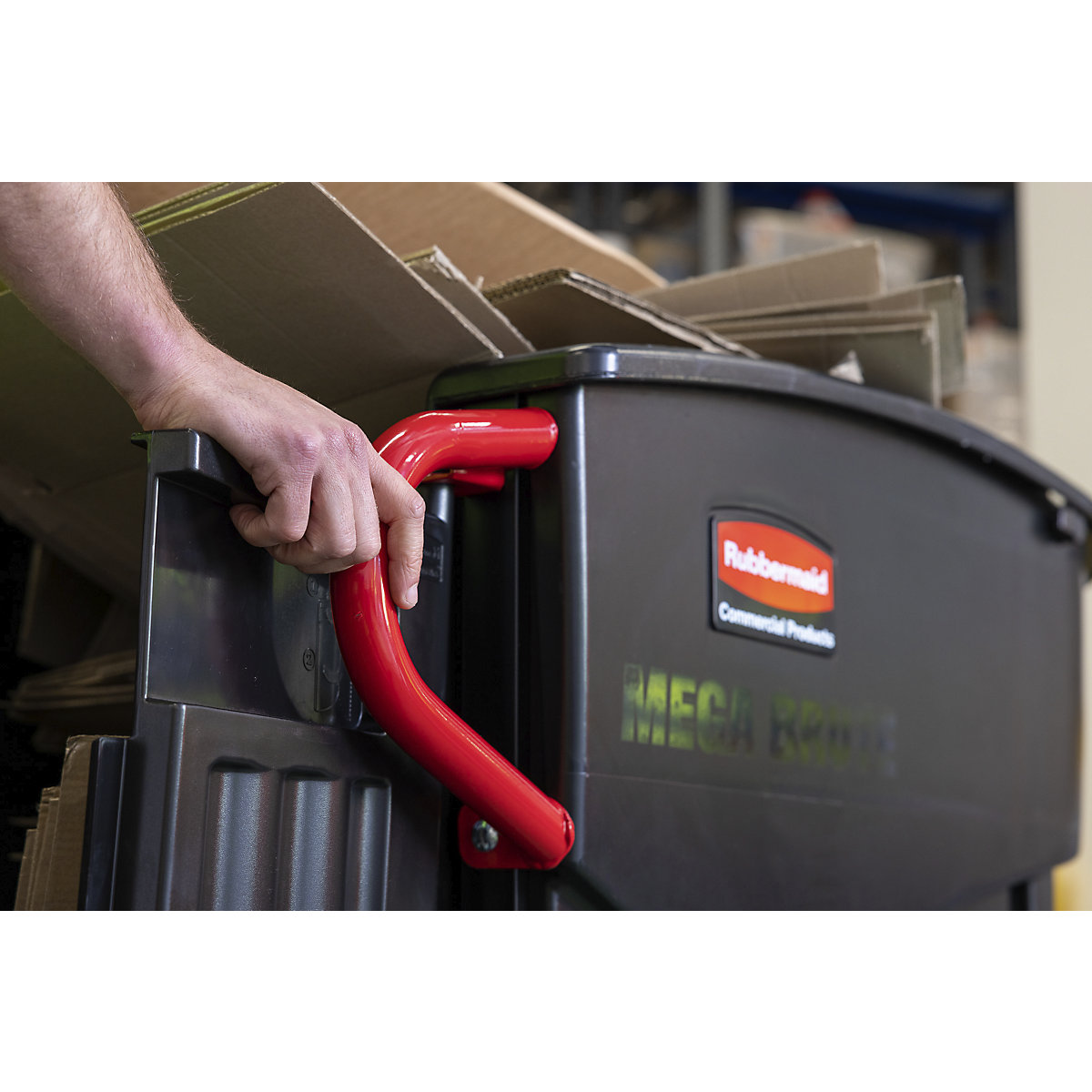 Mega BRUTE® mobile waste collector – Rubbermaid (Product illustration 4)-3