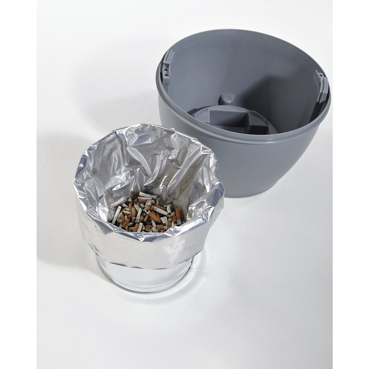 Safety pedestal ashtray, fire-extinguishing – Justrite (Product illustration 4)-3