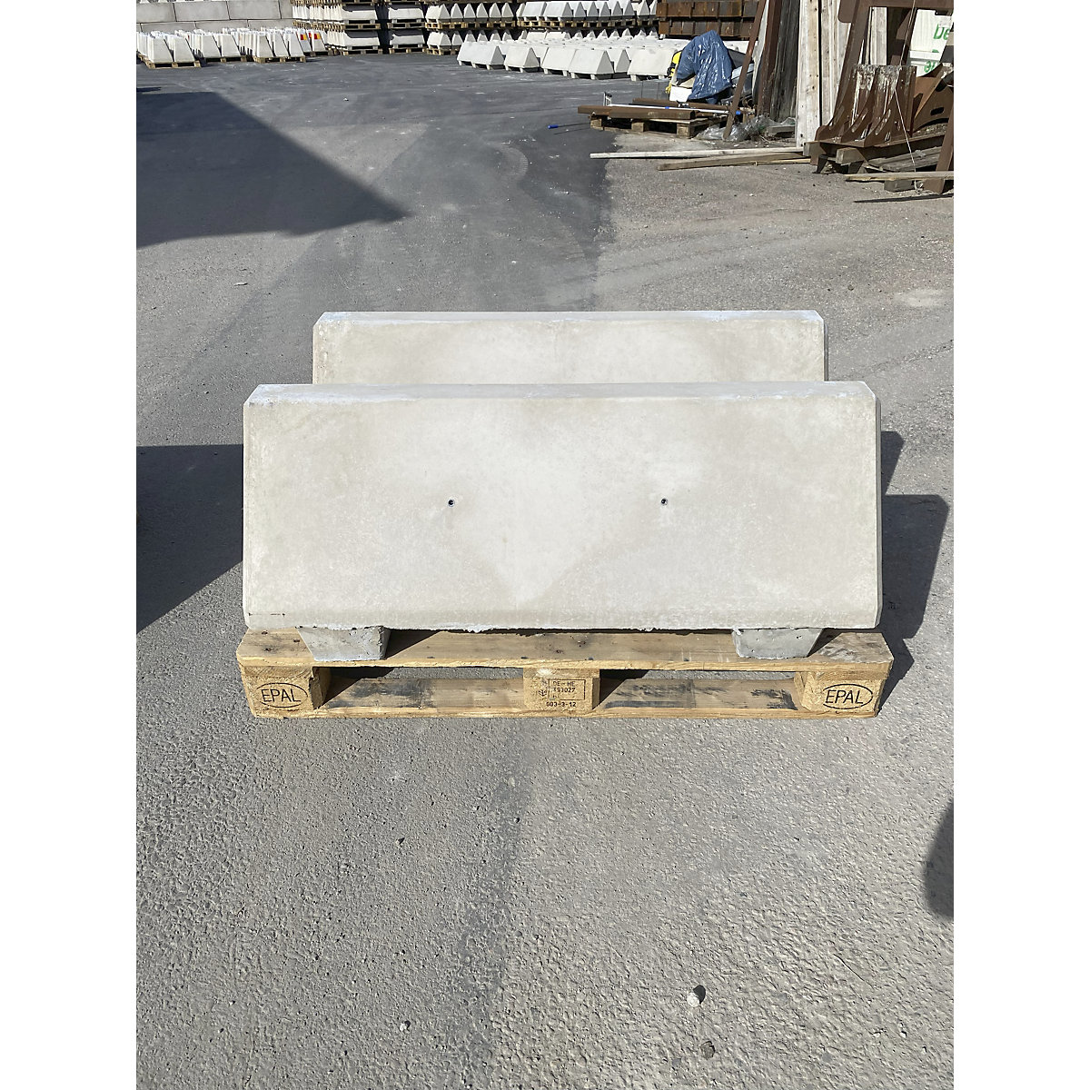 Bariera betonowa, dł. x szer. x wys. 1090 x 390 x 465 mm (Zdjęcie produktu 3)-2