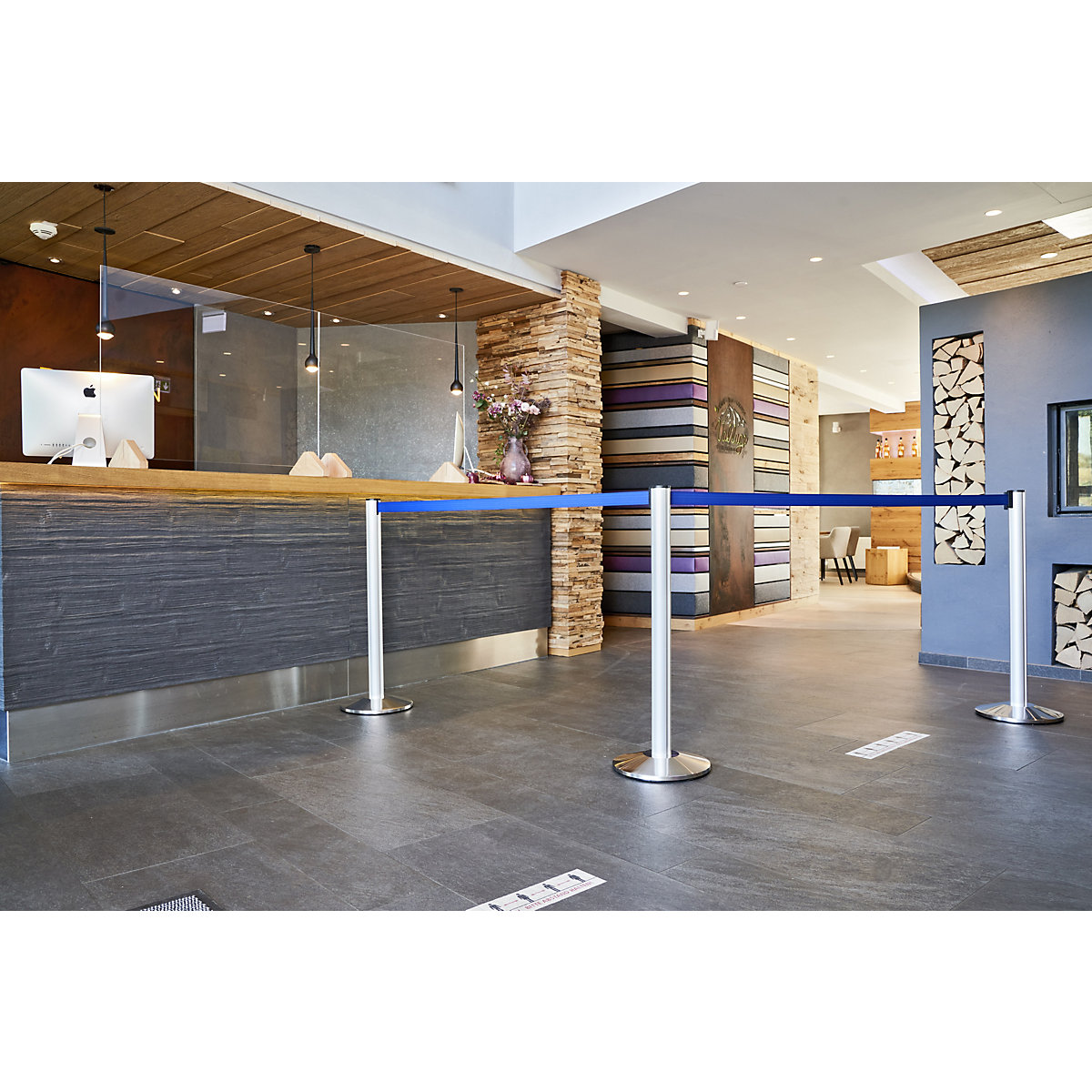 Słupek z taśmą odgradzającą, z aluminium (Zdjęcie produktu 10)-9