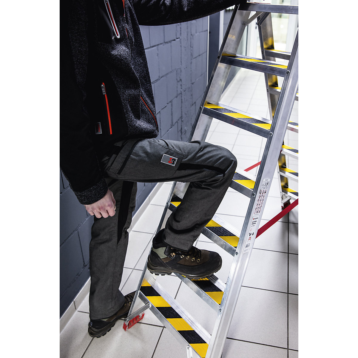 Taśma antypoślizgowa DURALINE® GRIP+ – DURABLE (Zdjęcie produktu 8)-7