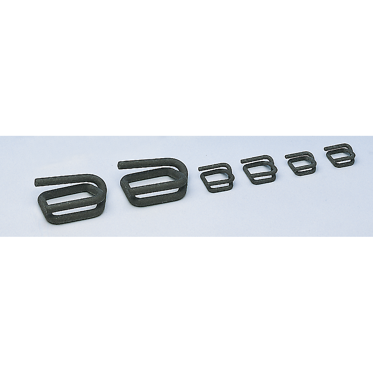 524067