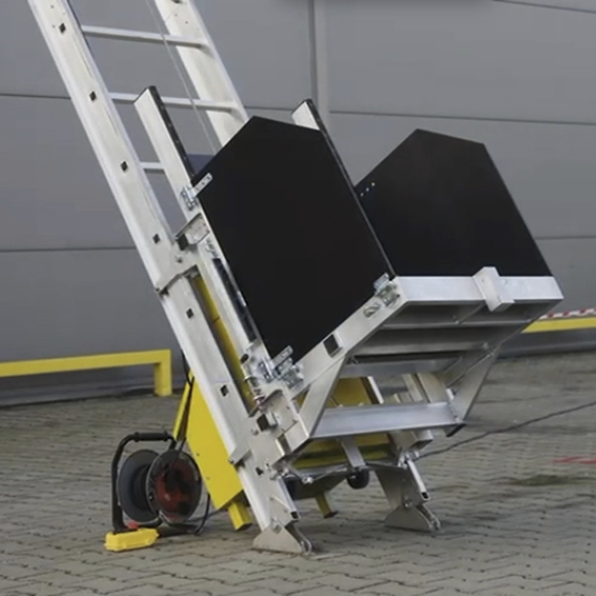 Drabest 7-in-1 Industrial Ladder Hoist (Product illustration 4)-3