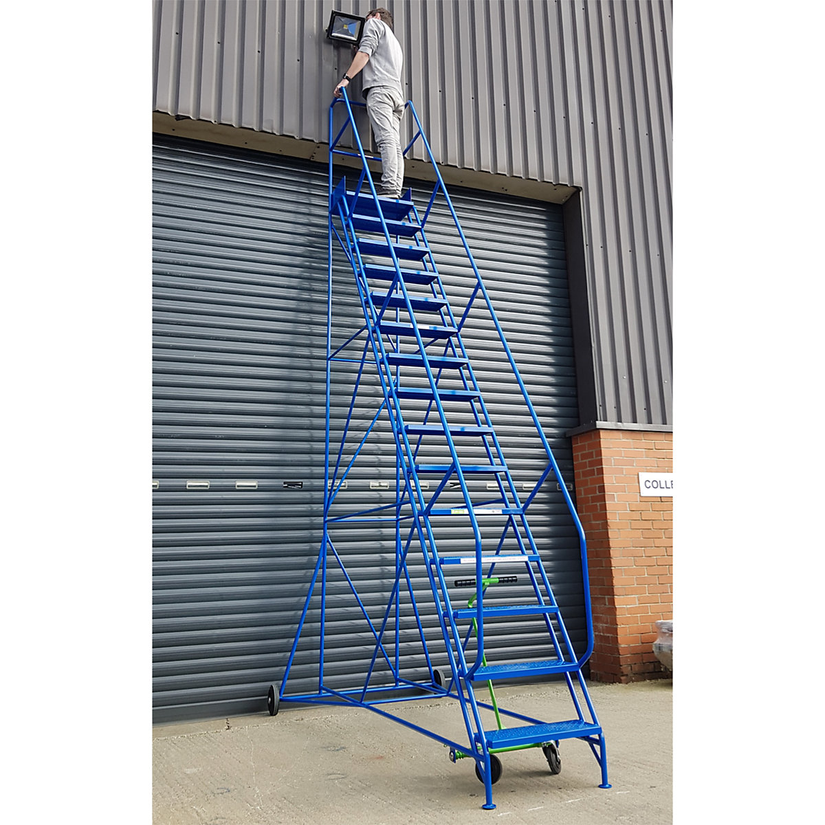 Klime-Ezee Industrial Mobile Steps (Product illustration 6)-5