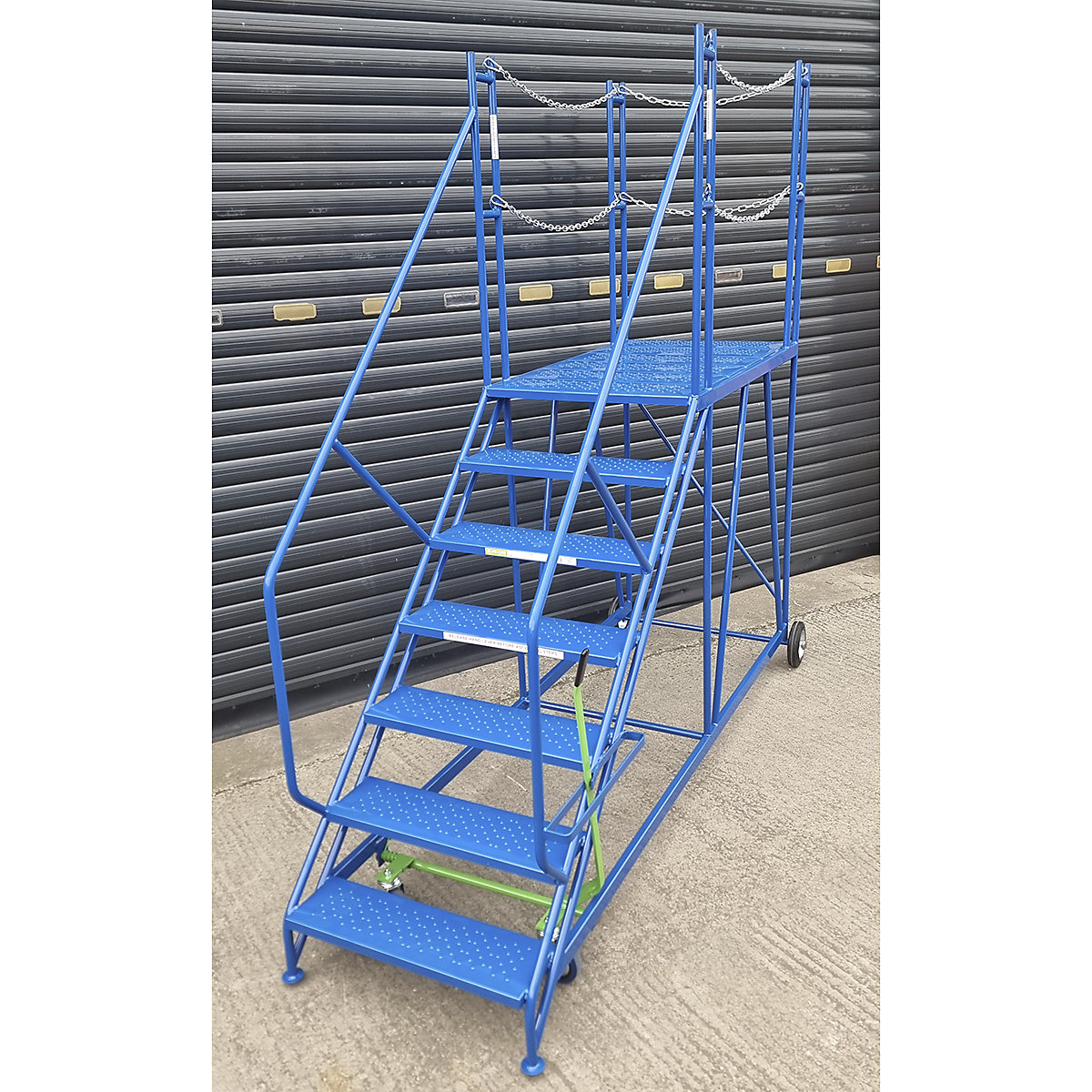 Klime-Ezee Truck Dock Platform (Product illustration 2)-1