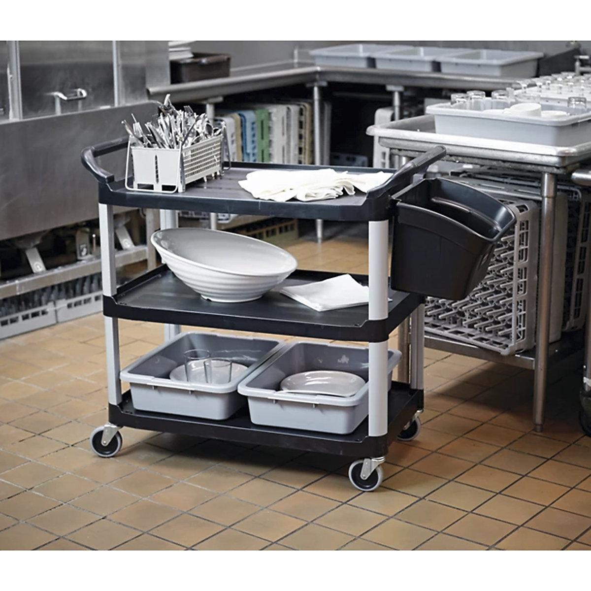 Rubbermaid Xtra Utility Cart (Product illustration 4)-3