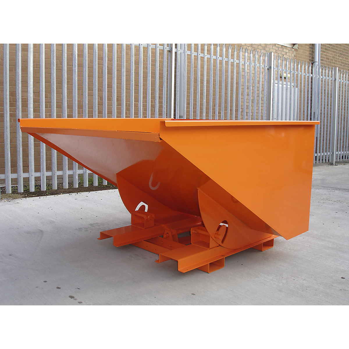 INCUS18_1