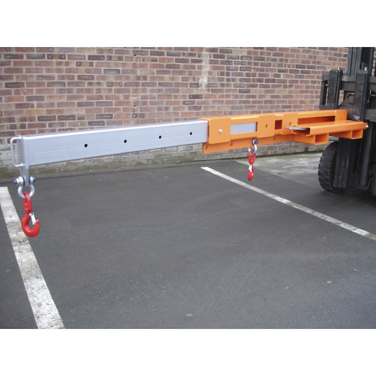 Low Profile Extending Jib