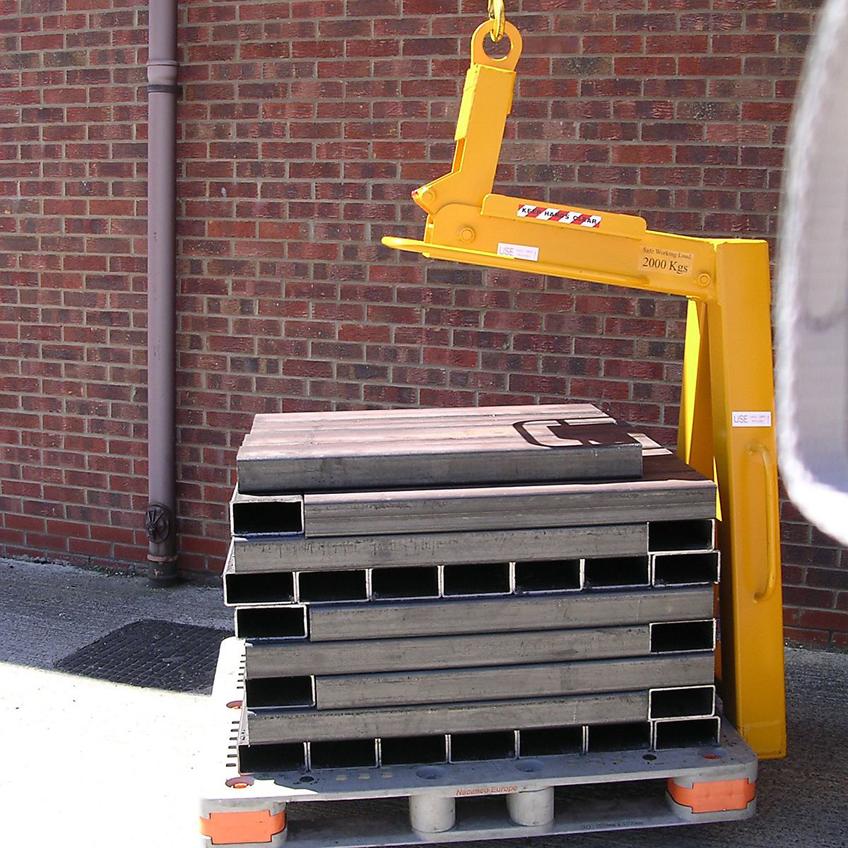 Pallet Crane Forks Self Balancing