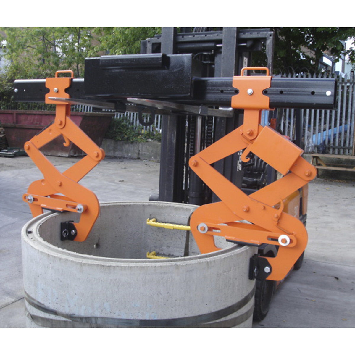Well Ring Lifter