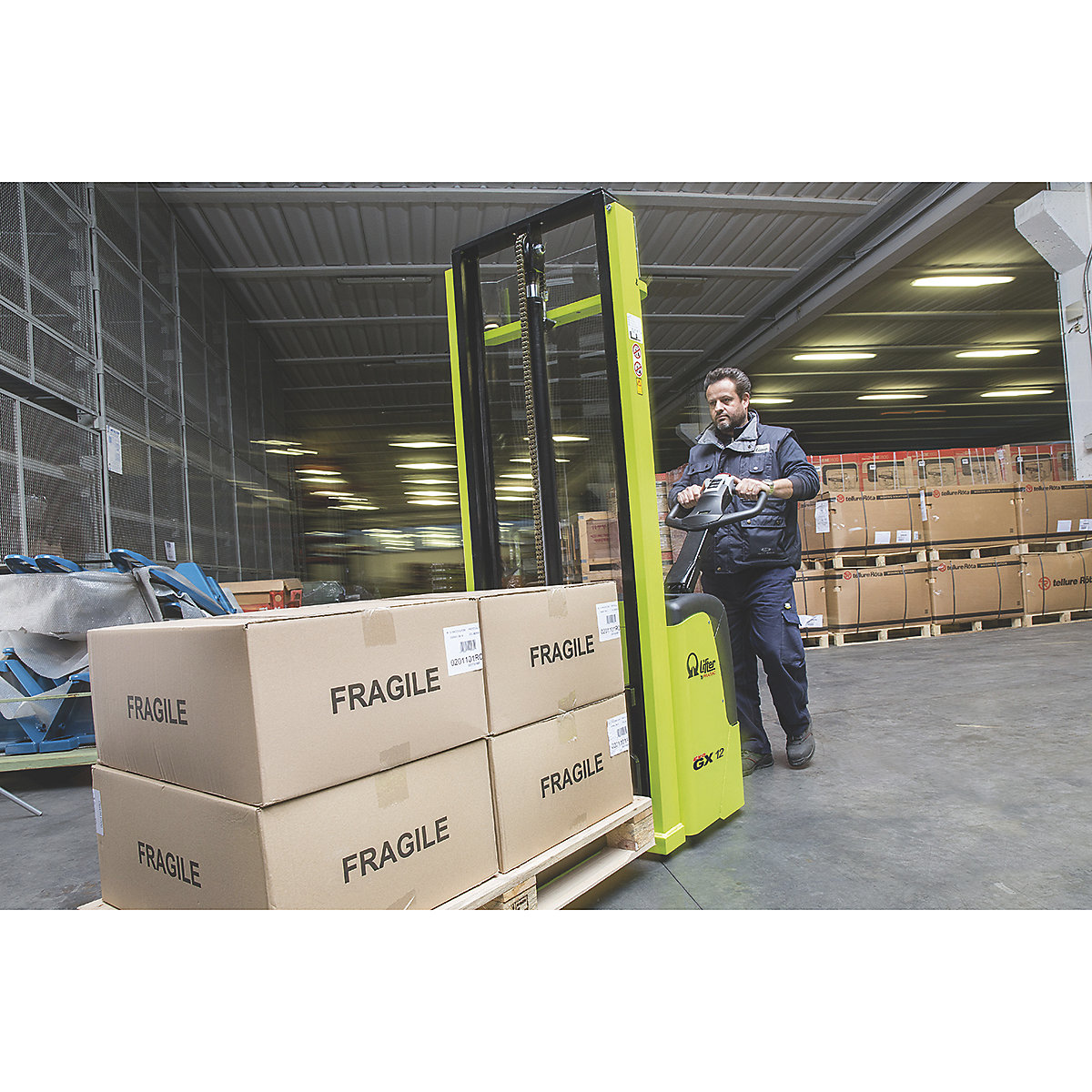 Pramac GX12 EVO Electric Stacker | Lift Height 3410 mm (Product illustration 7)-6