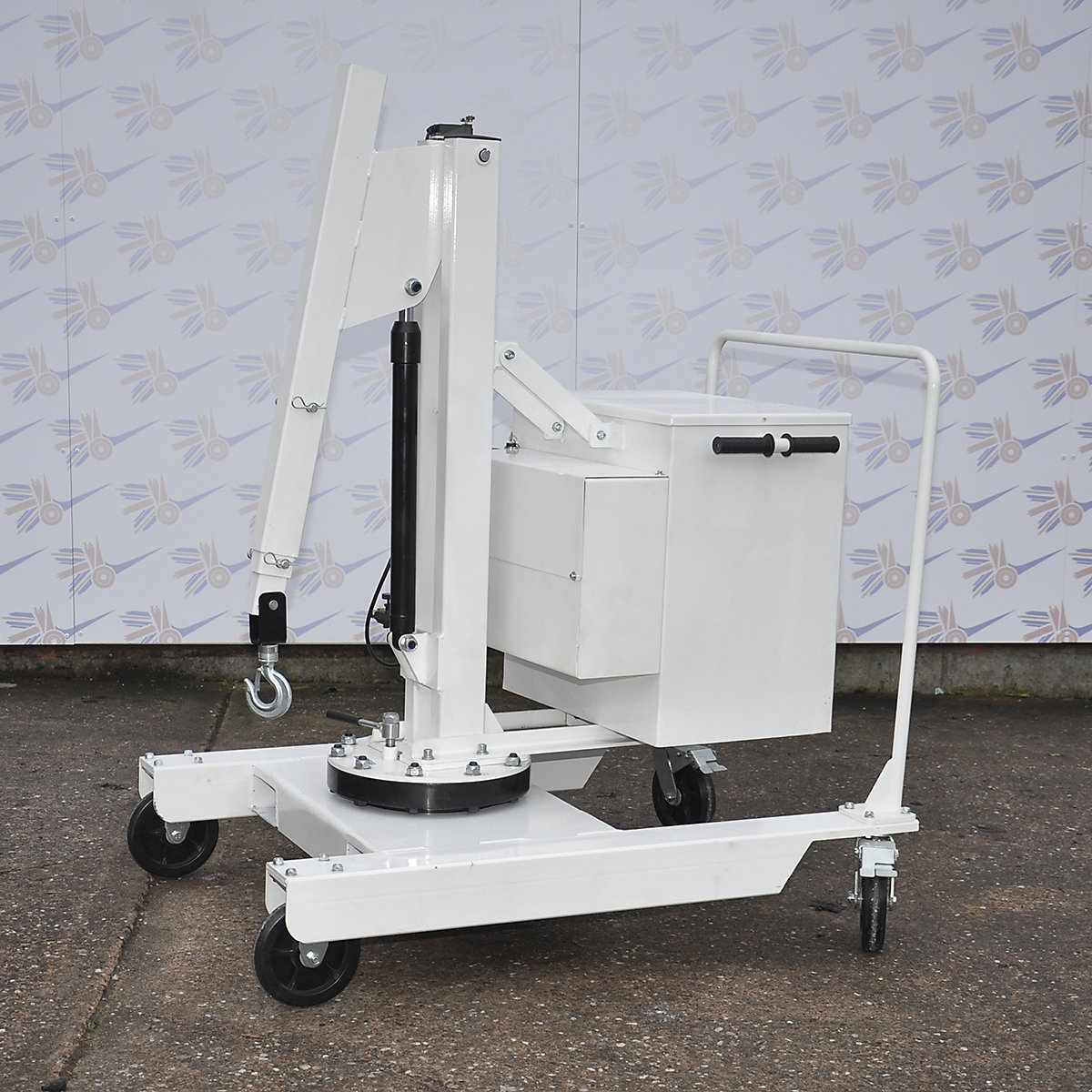 Warrior Manual Rotating Counterbalanced Crane with Slewing Jib (Product illustration 2)-1