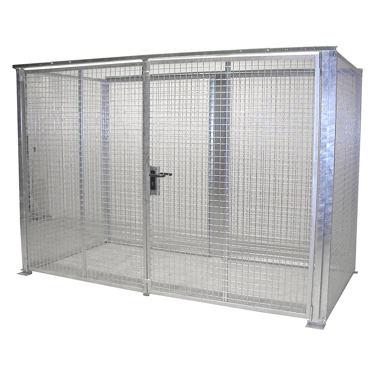 EUROKRAFTpro – Mesh gas cylinder cage, without roof, with double hinged doors, WxD 3100 x 1500 mm