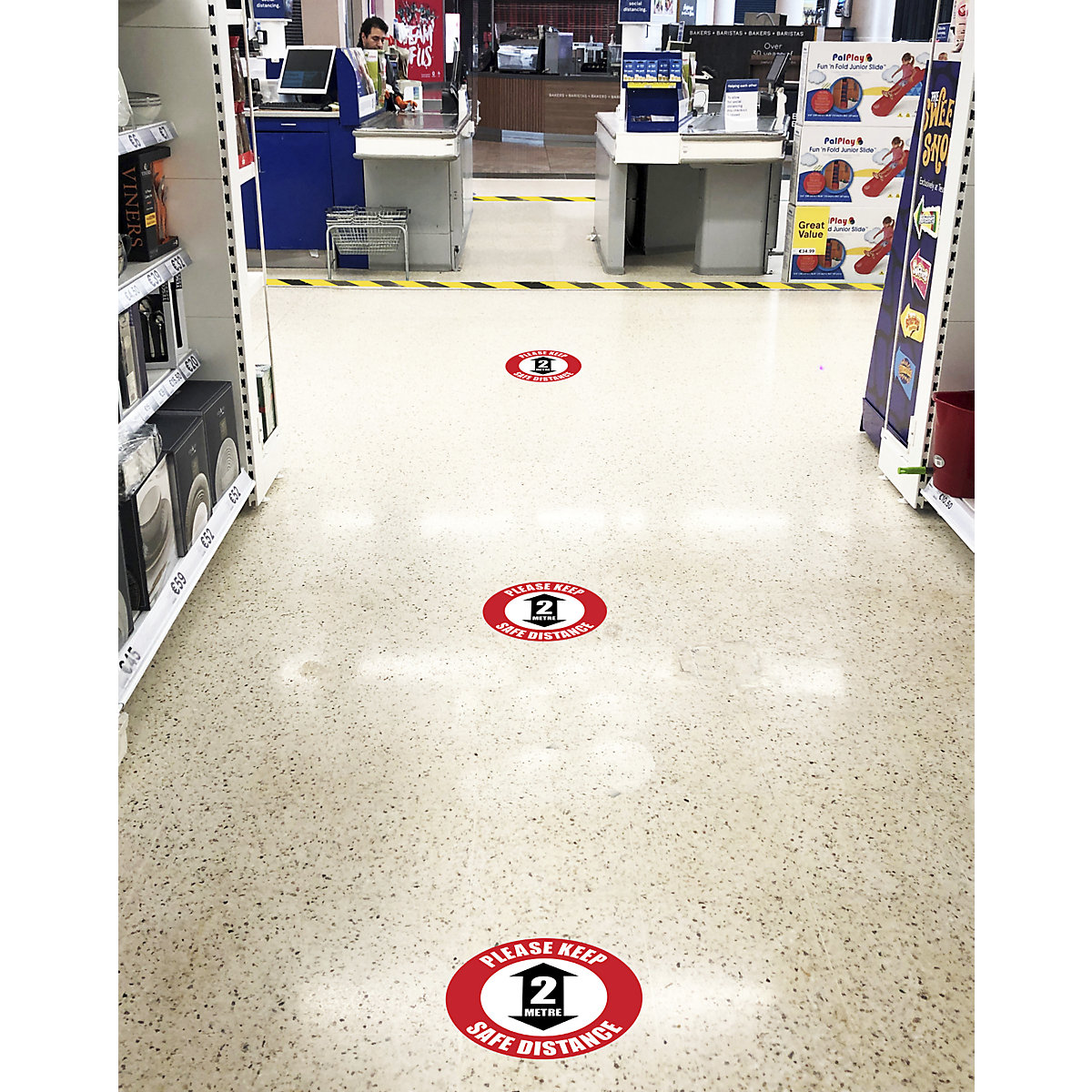 Floor marker: Social Distancing (Product illustration 3)-2