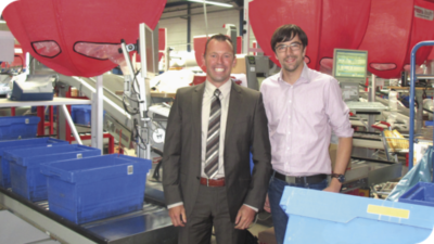 Imballaggio come su catena di montaggio ler