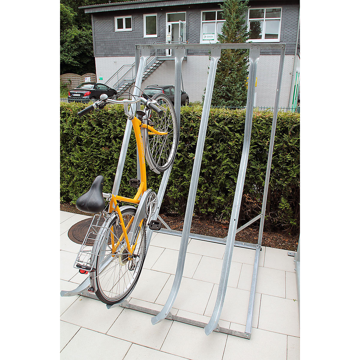 Support de vélo encliquetable automatique à poser au sol