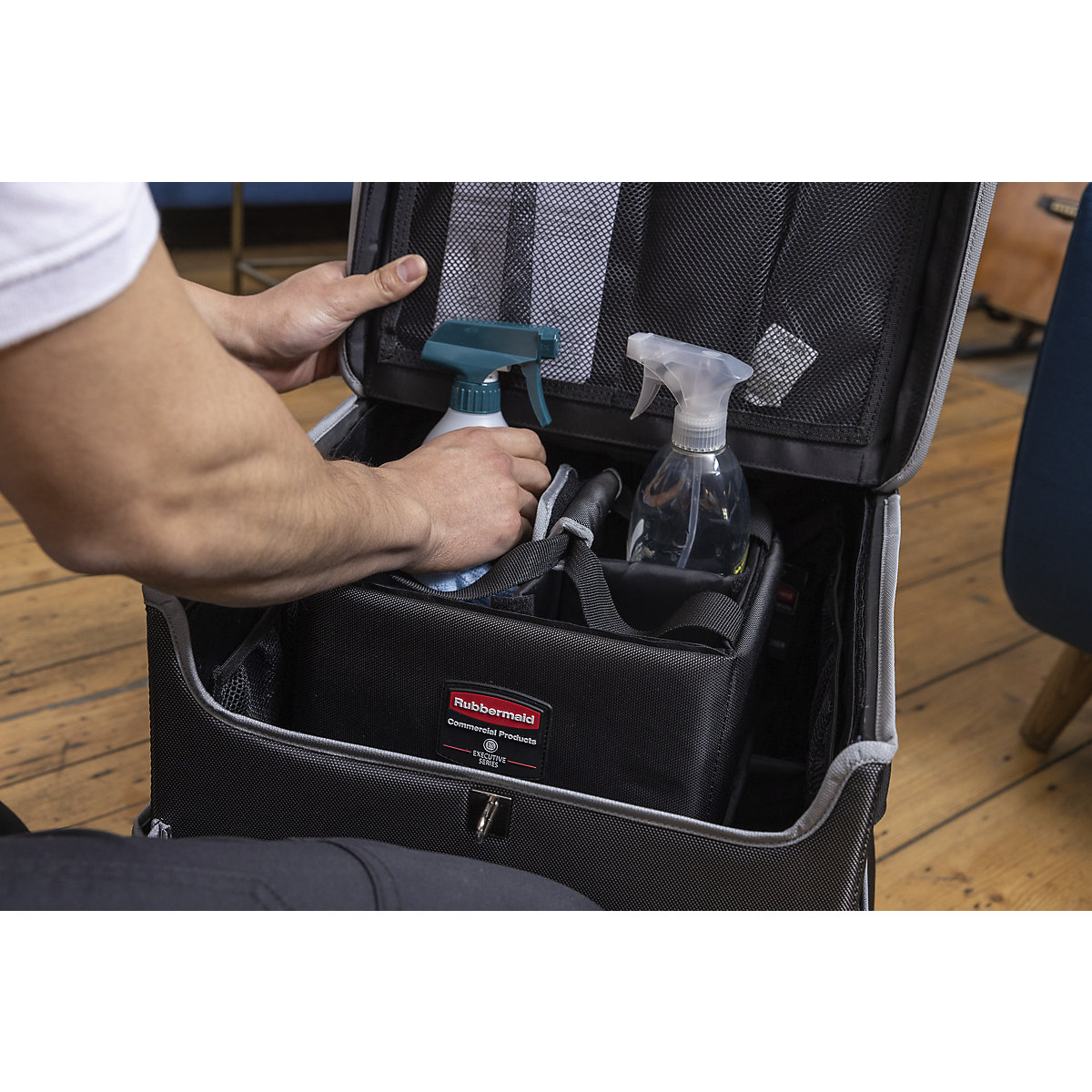 QUICK CART szervizkocsi, mobil – Rubbermaid (Termék képe 7)-6