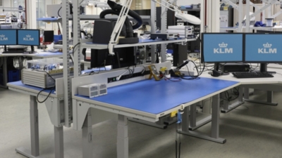 ESD-werkplekken voor KLM Component Services | Duurzame onderhoudsoplossingen wt$