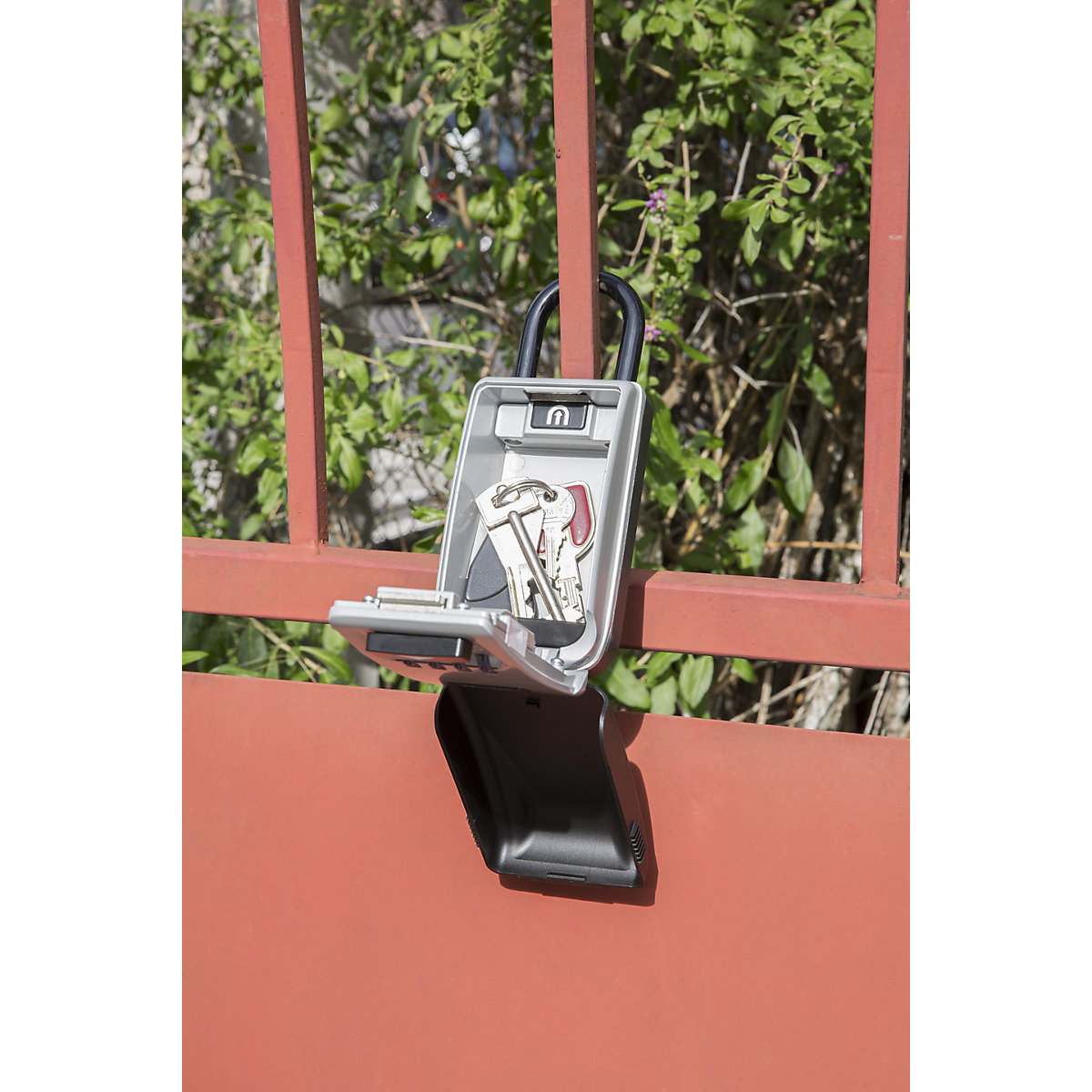 Box na kľúče s osvetlením – Masterlock (Zobrazenie produktu 4)-3