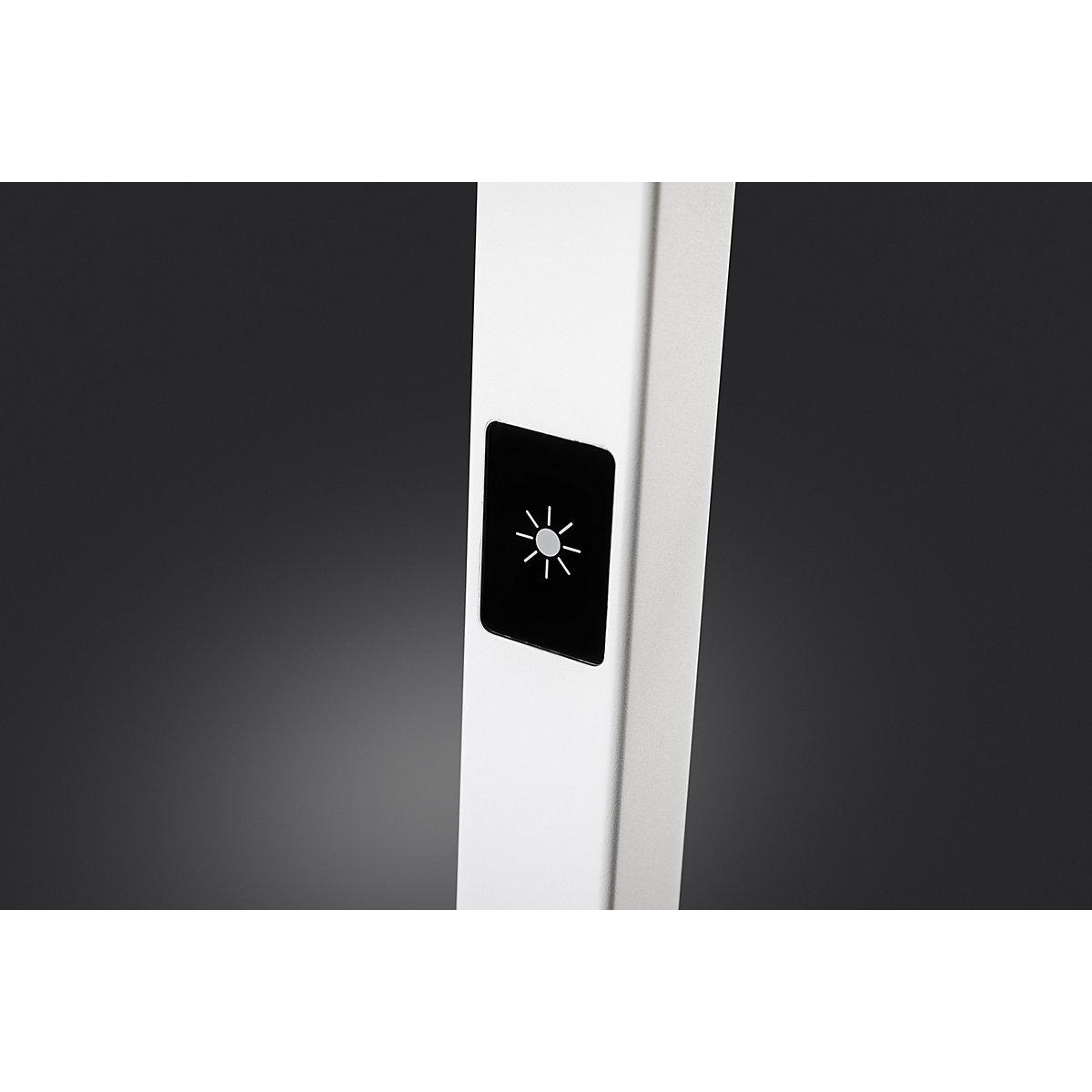 Stojace LED svietidlo SAPHIR – Hansa (Zobrazenie produktu 8)-7