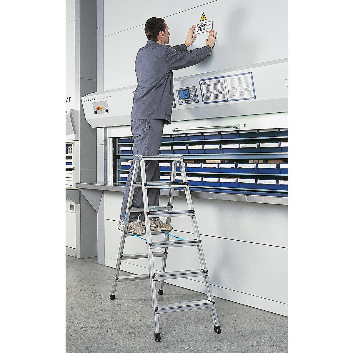 Professional step ladder, anodised – ZARGES (Product illustration 13)-12
