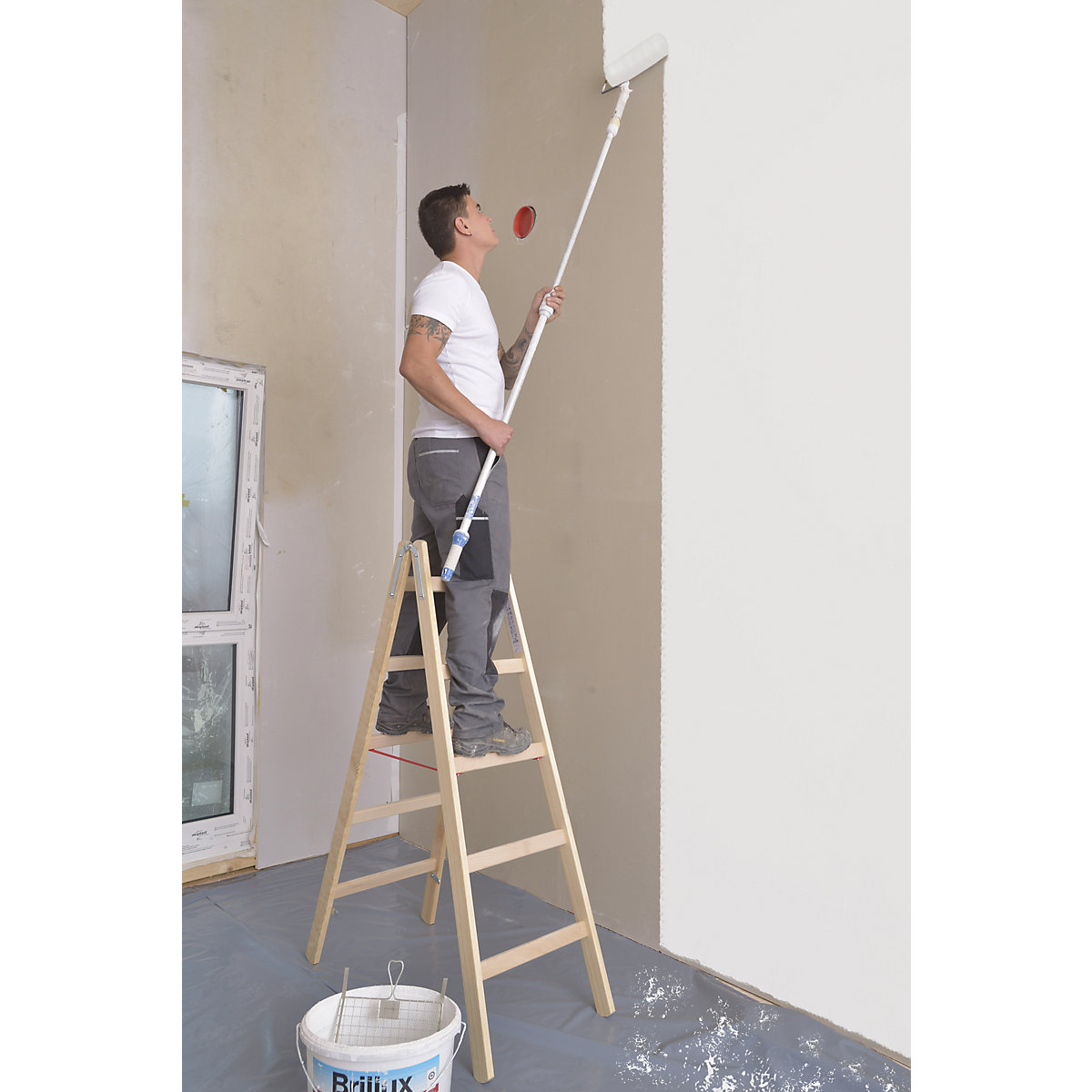 Wooden step ladder – HYMER (Product illustration 2)-1