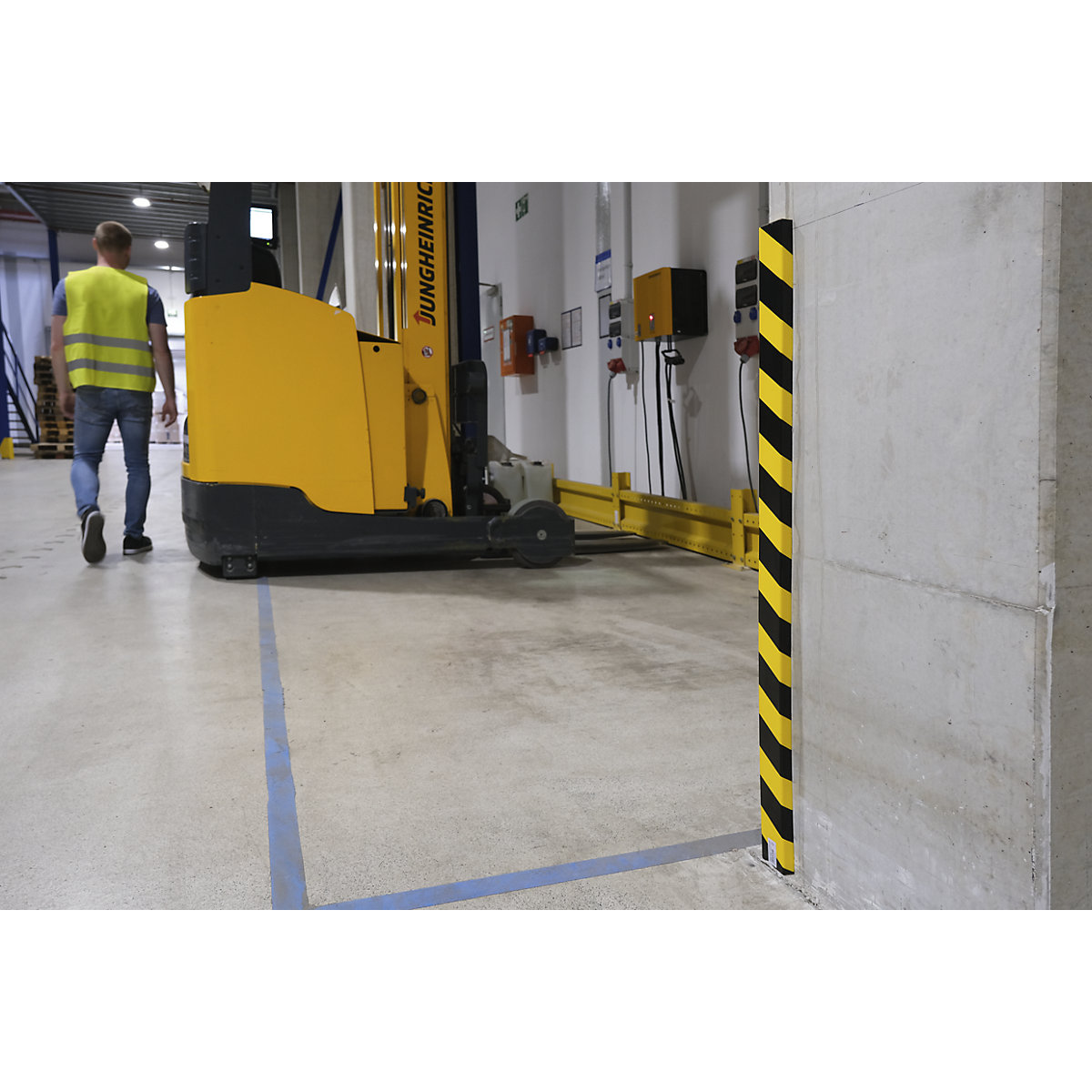 Felületvédő profil – DURABLE (Termék képe 4)-3