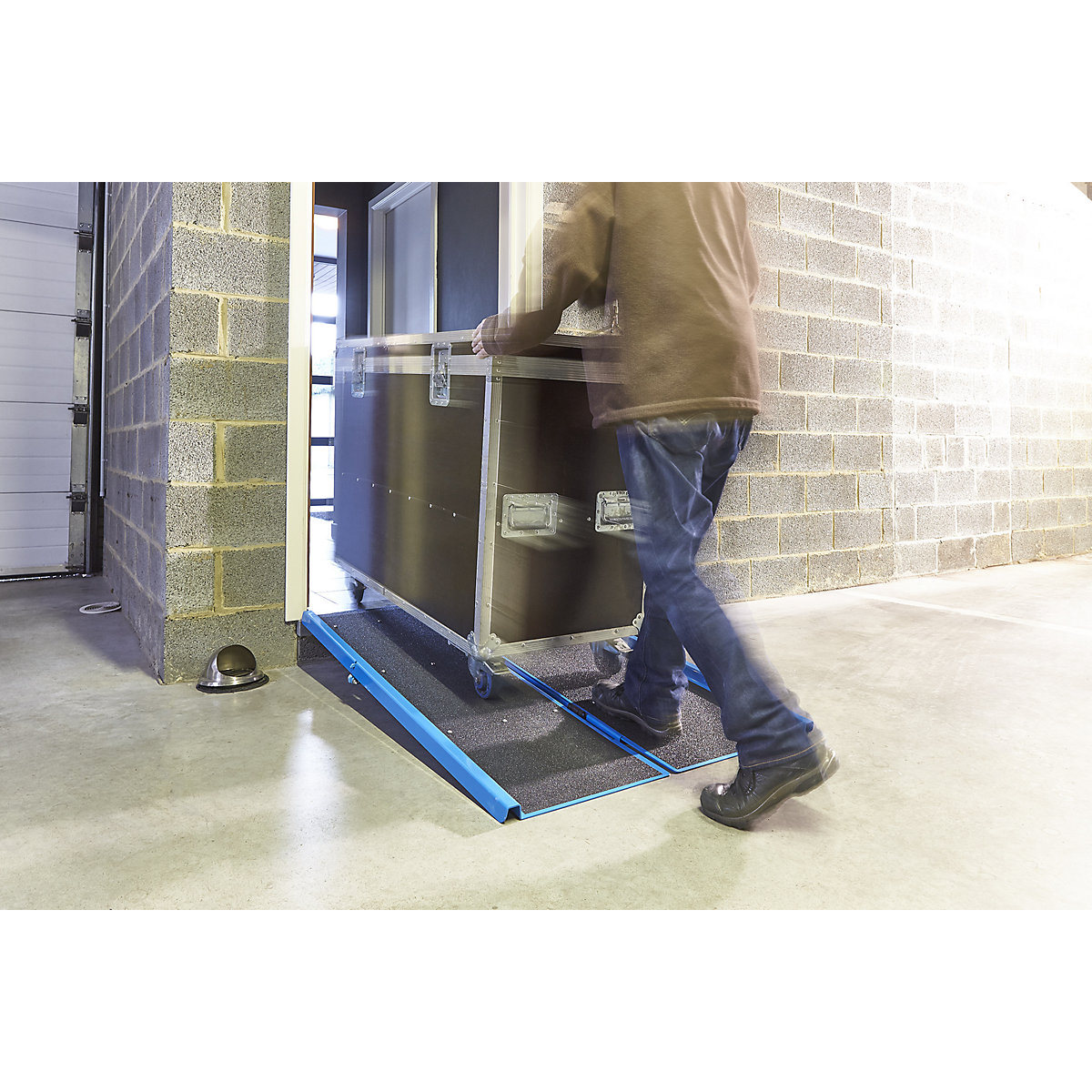 Access ramp, folding – Mottez (Product illustration 2)-1