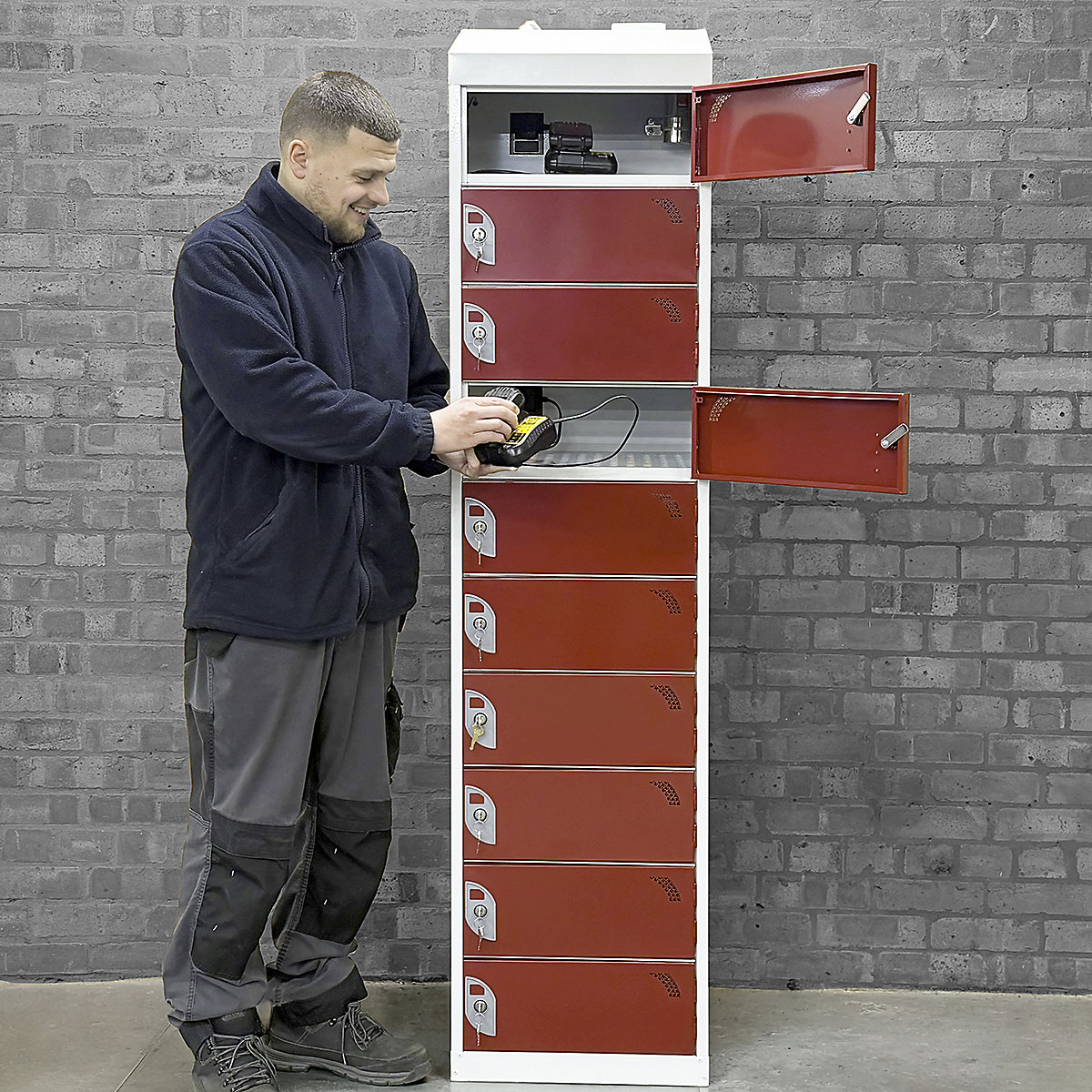 Mercian Fire Suppression Charging Locker (Product illustration 6)-5
