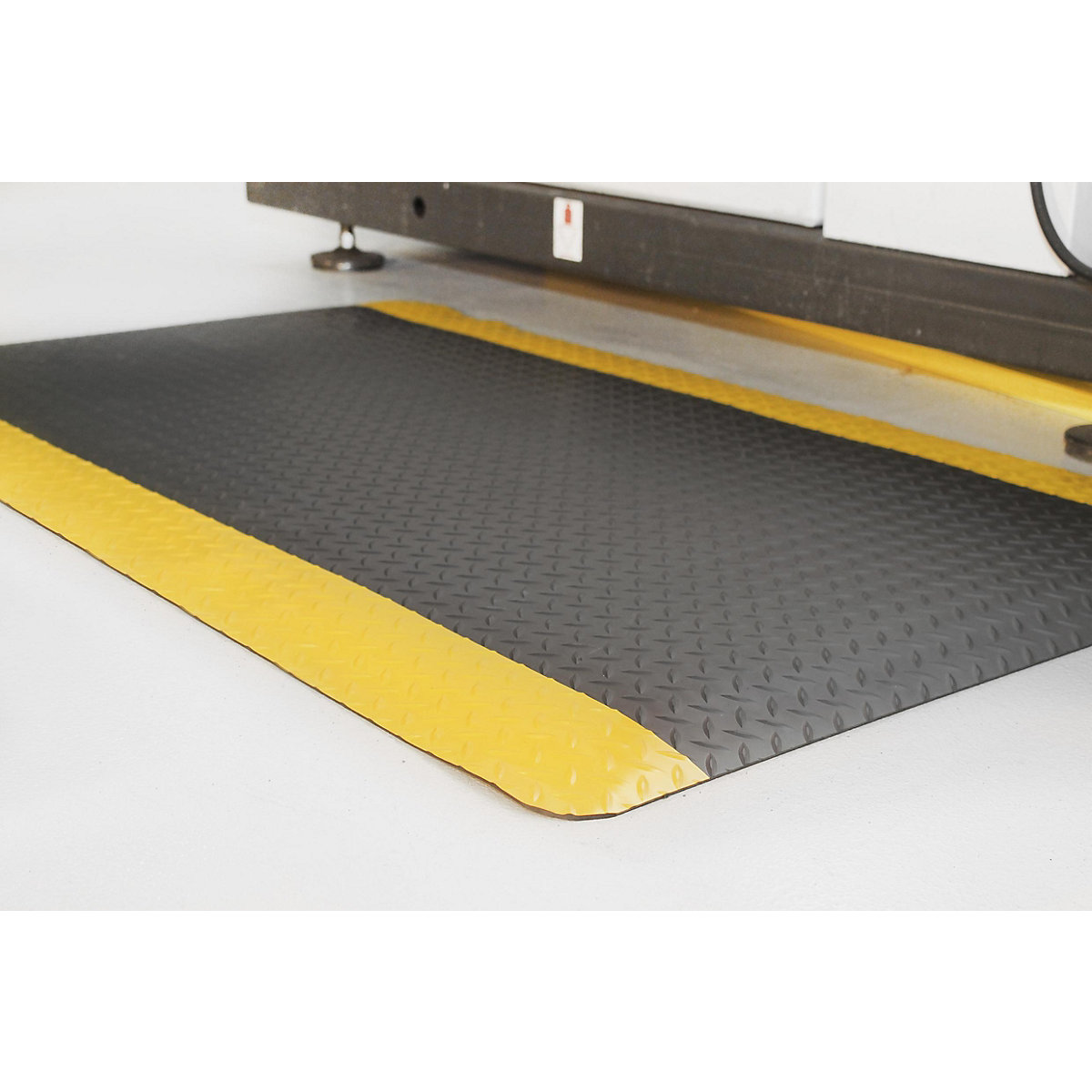 DECKPLATE fáradásgátló szőnyeg – COBA, méretre vágható, fekete / sárga, fm. x 1200 mm, max. 18,3 m-6