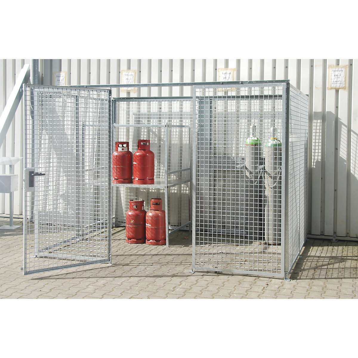 Container in griglia metallica per bombole di gas – eurokraft pro, senza tetto, con porta a un battente, largh. x prof. 3100 x 2100 mm-5