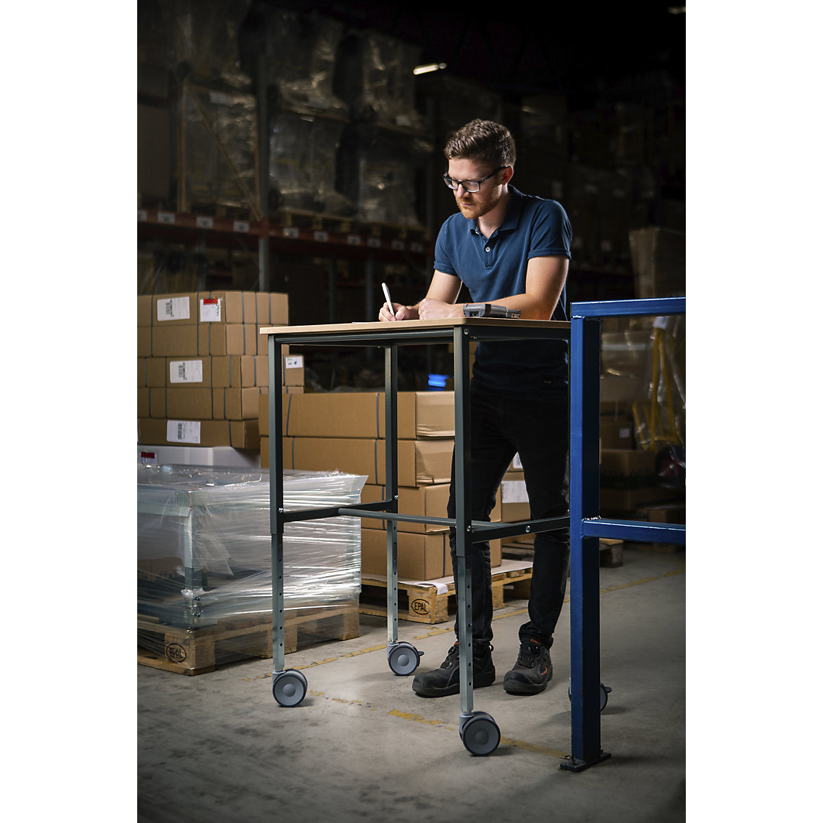 Chariot à plateaux ERGO – Kongamek (Illustration du produit 3)-2