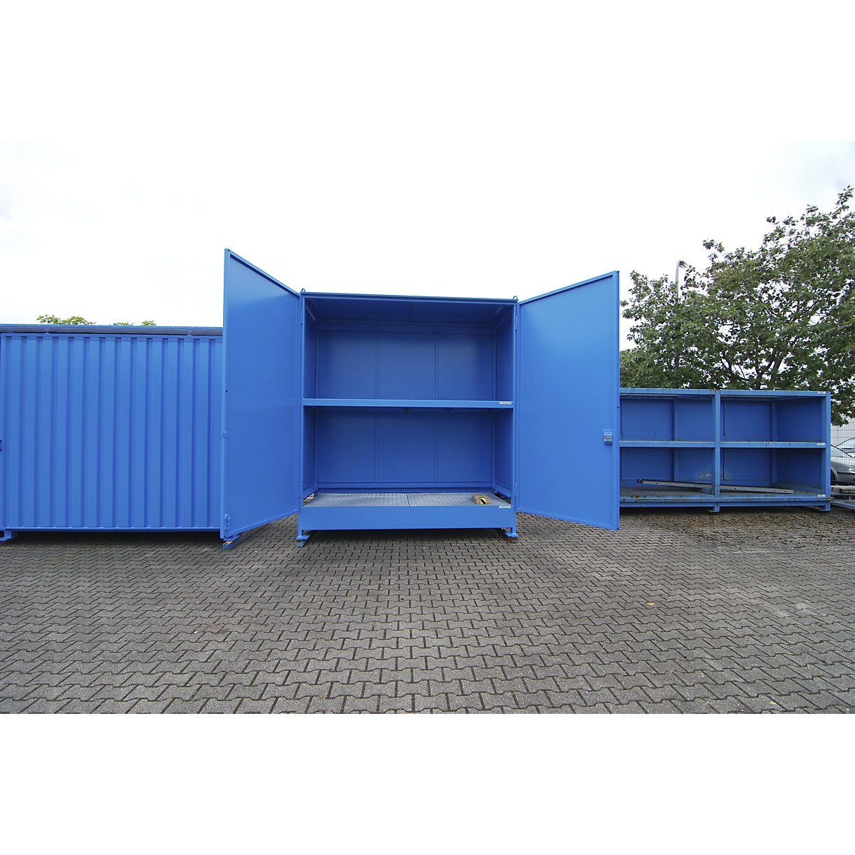 Contenedor con estanterías para sustancias peligrosas – eurokraft pro (Imagen del producto 8)-7