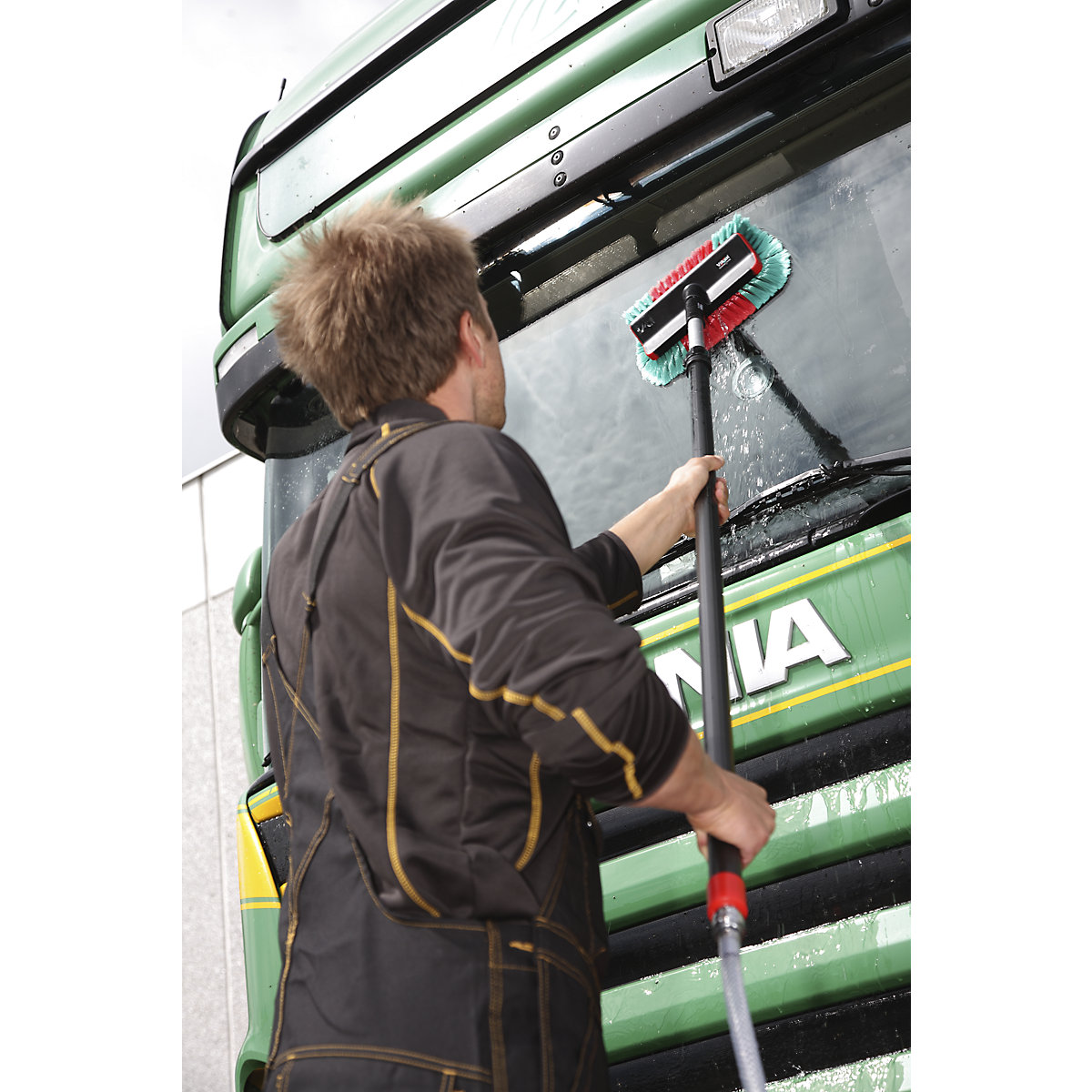 Cepillo de lavado de coches High/Low – Vikan (Imagen del producto 4)-3