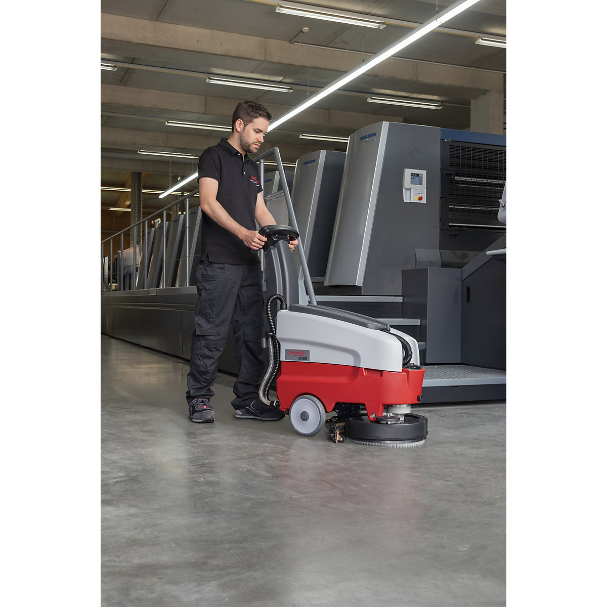 Máquina de esfregar e aspirar TORANA – Sprintus (Imagem do produto 5)-4