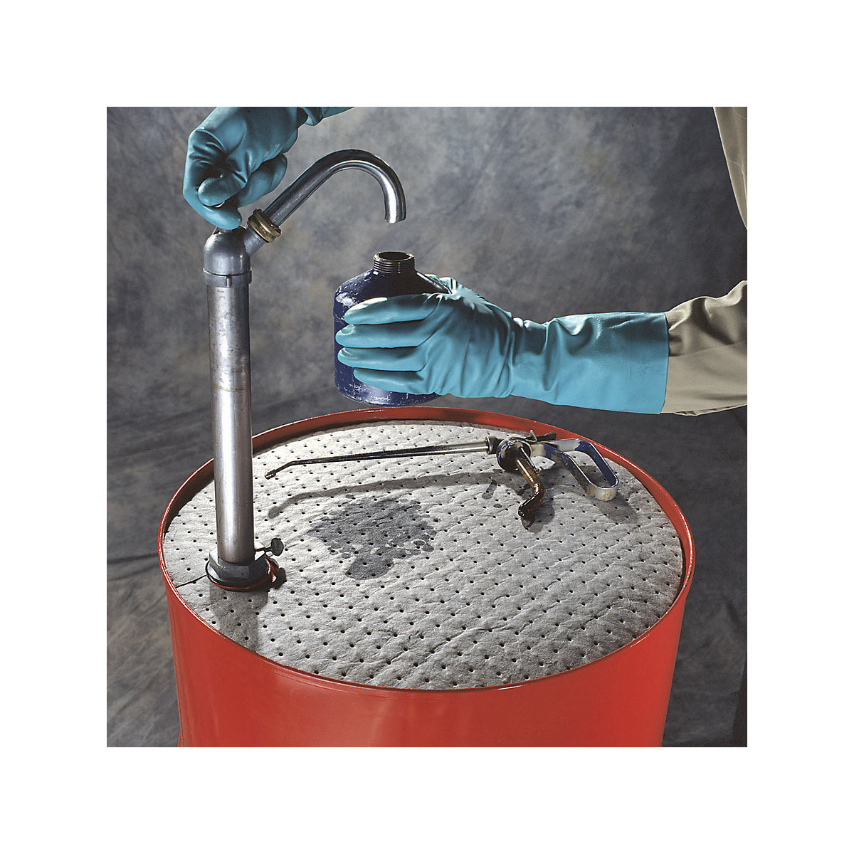 Universele absorptiemat voor een vatdeksel van 210 l – PIG (Productafbeelding 5)-4