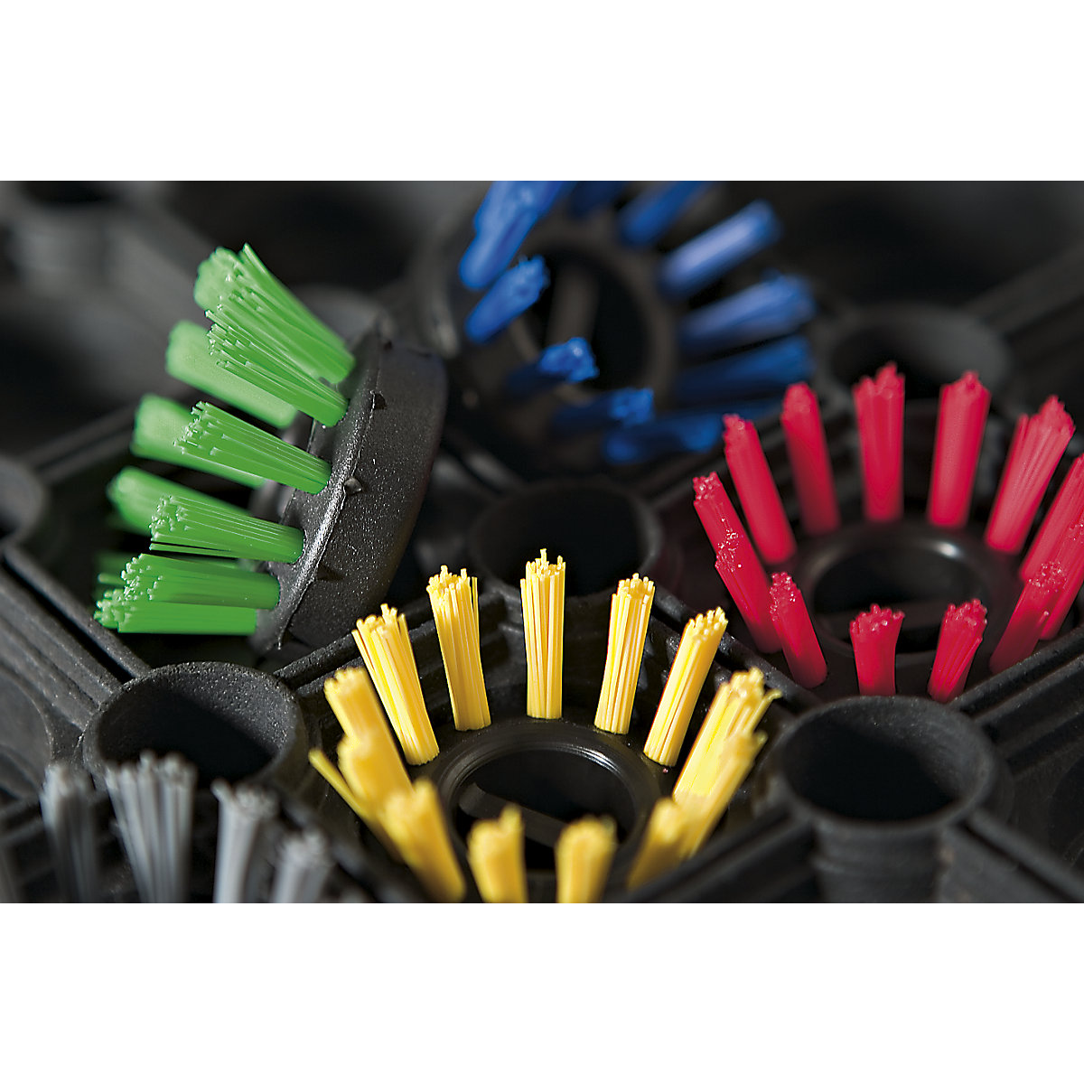 Ronde borstel voor ringrubbermatten – Miltex (Productafbeelding 3)-2