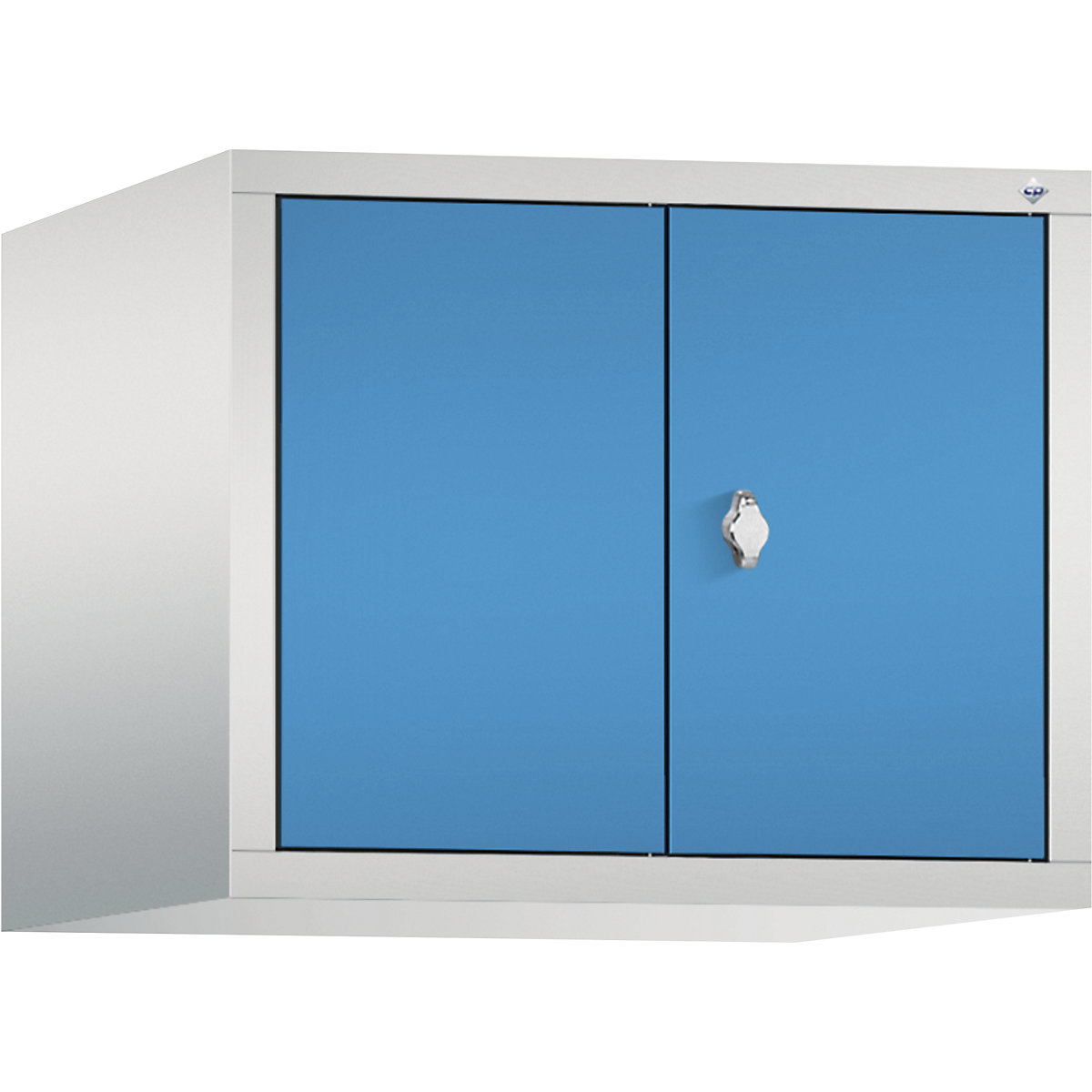 C+P – Altillo CLASSIC, puertas batientes que cierran al ras entre sí, 2 compartimentos, anchura de compartimento 300 mm, gris luminoso / azul luminoso
