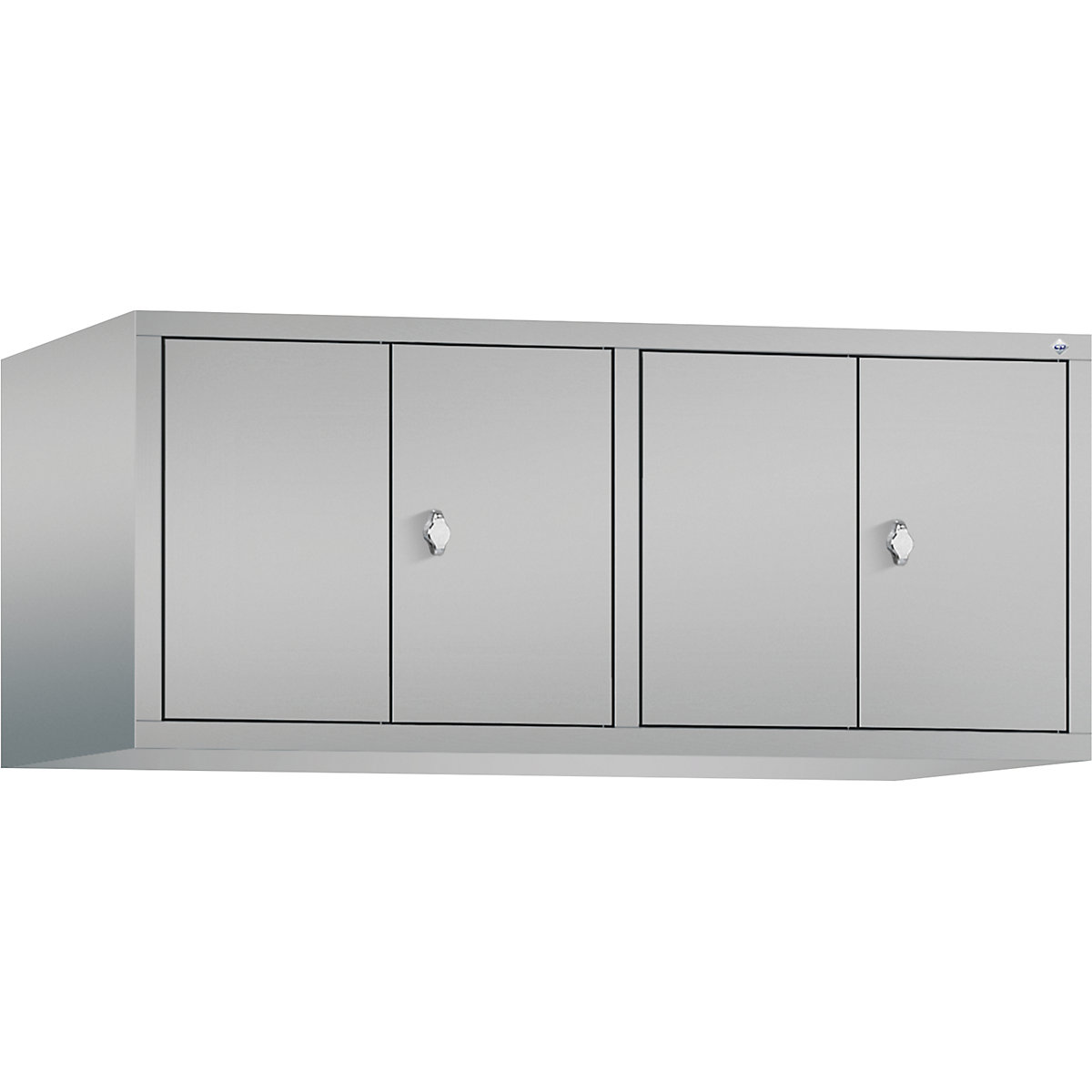 Altillo CLASSIC, puertas batientes que cierran al ras entre sí – C+P, 4 compartimentos, anchura de compartimento 300 mm, aluminio blanco