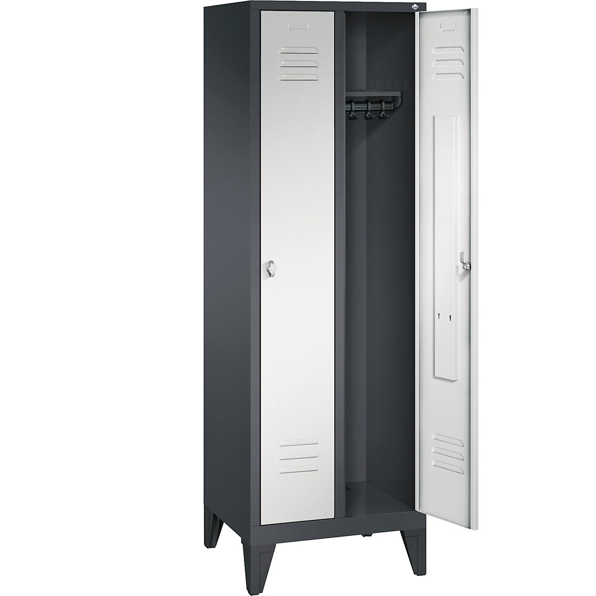 C+P – Armario guardarropa CLASSIC con patas (Imagen del producto 30)
