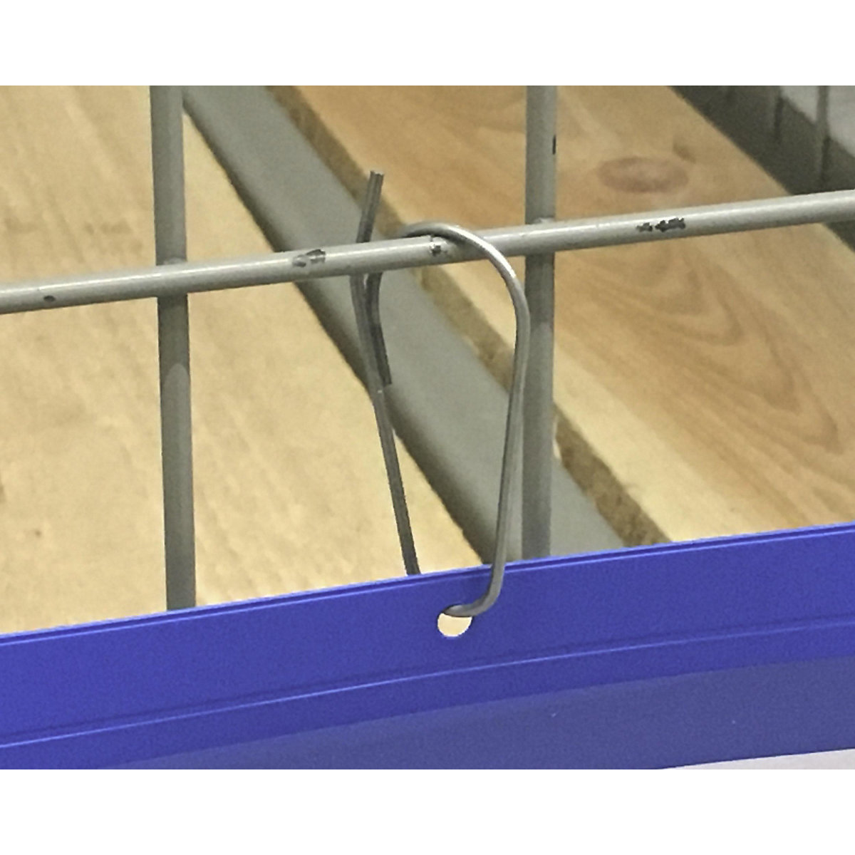 Loop clamps (Product illustration 2)-1