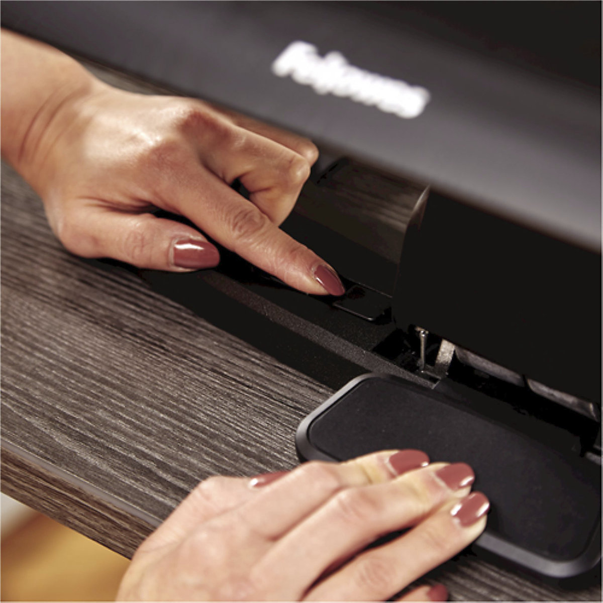 Fellowes Hana Foot Support (Product illustration 11)-10