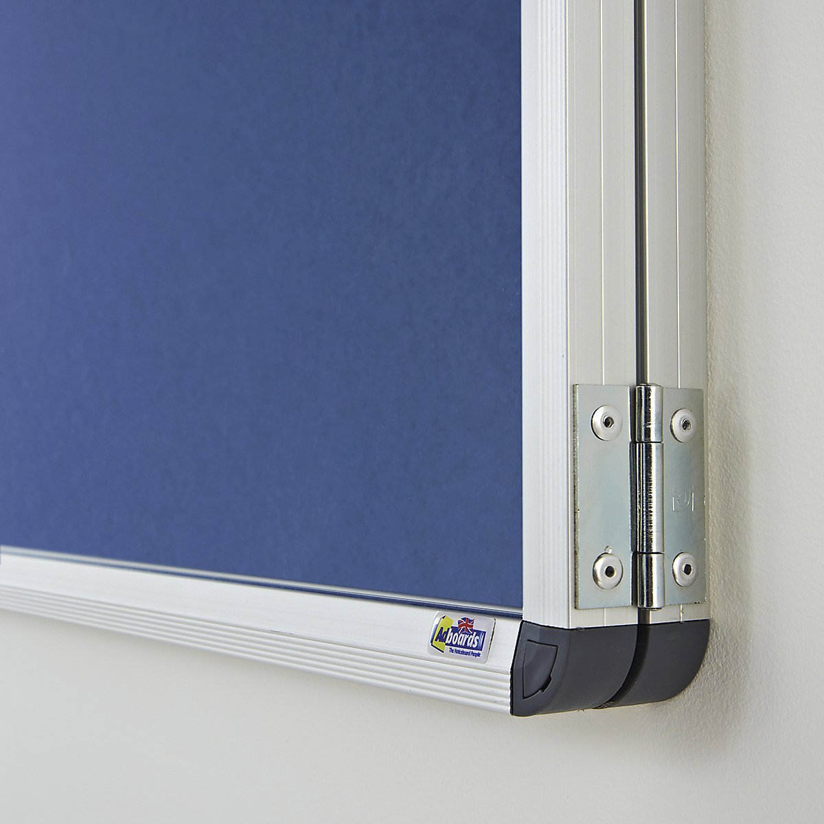 Tamperproof Aluminium Framed Noticeboard (Product illustration 2)-1