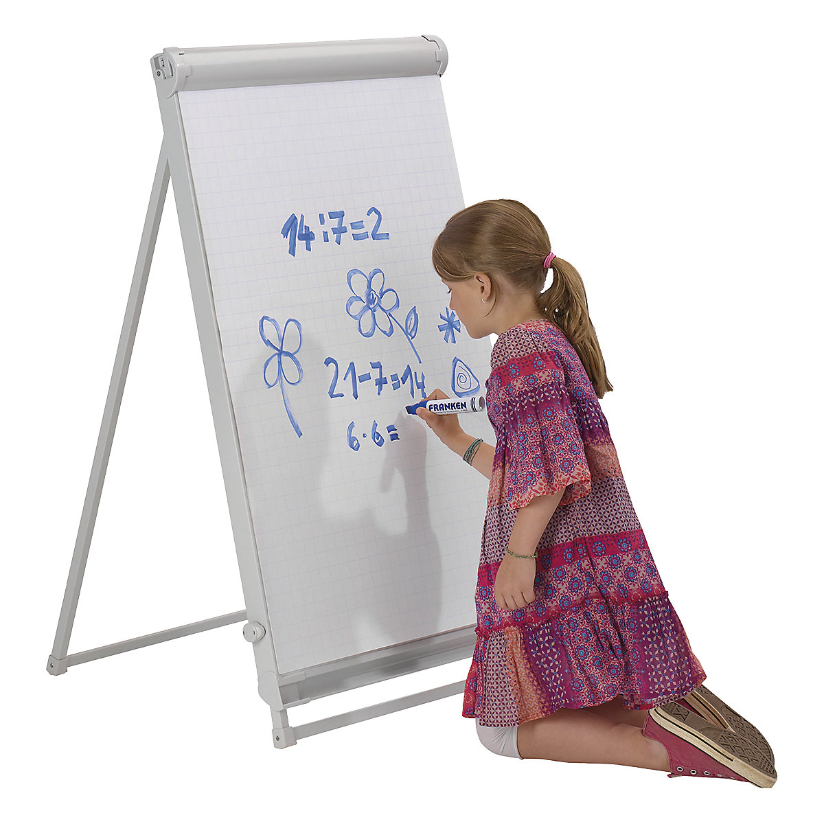 Magnetic Dry Wipe Flipchart Easel Deluxe (Product illustration 4)-3