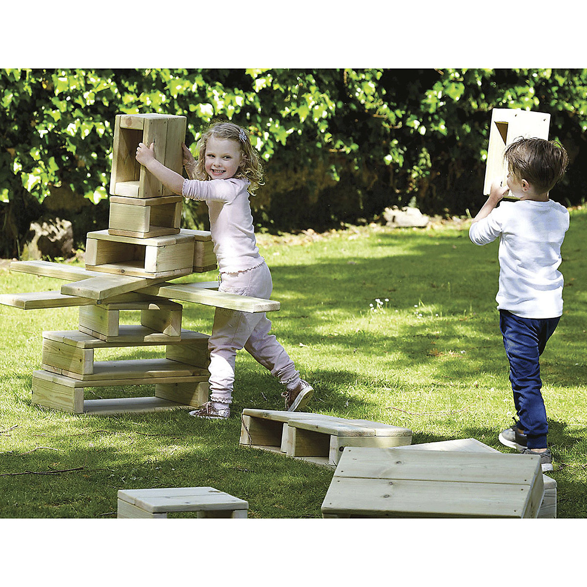 Millhouse Building Block Set - 22 piece Outdoor Furniture & Play